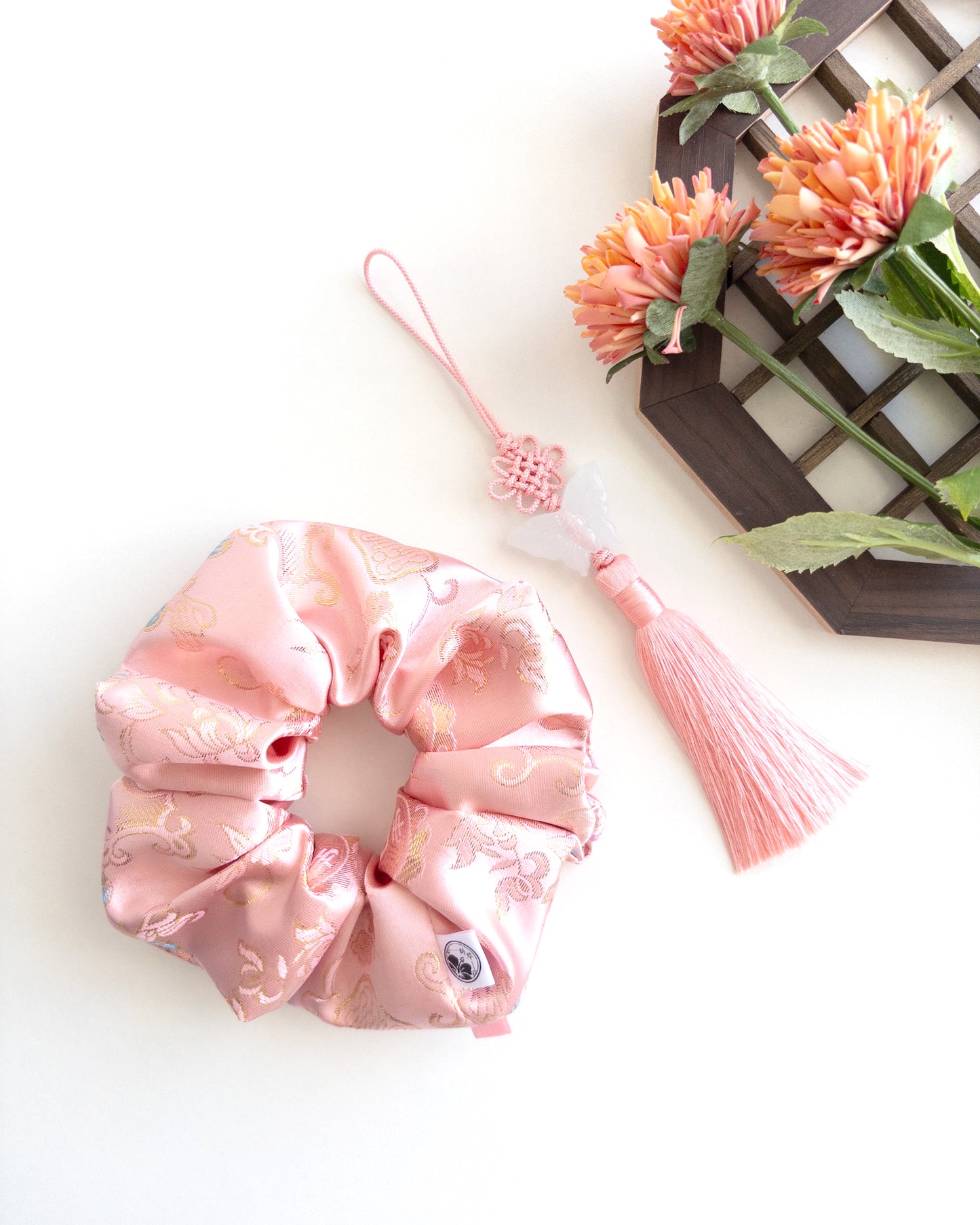 Hanbok Scrunchie with Norigae