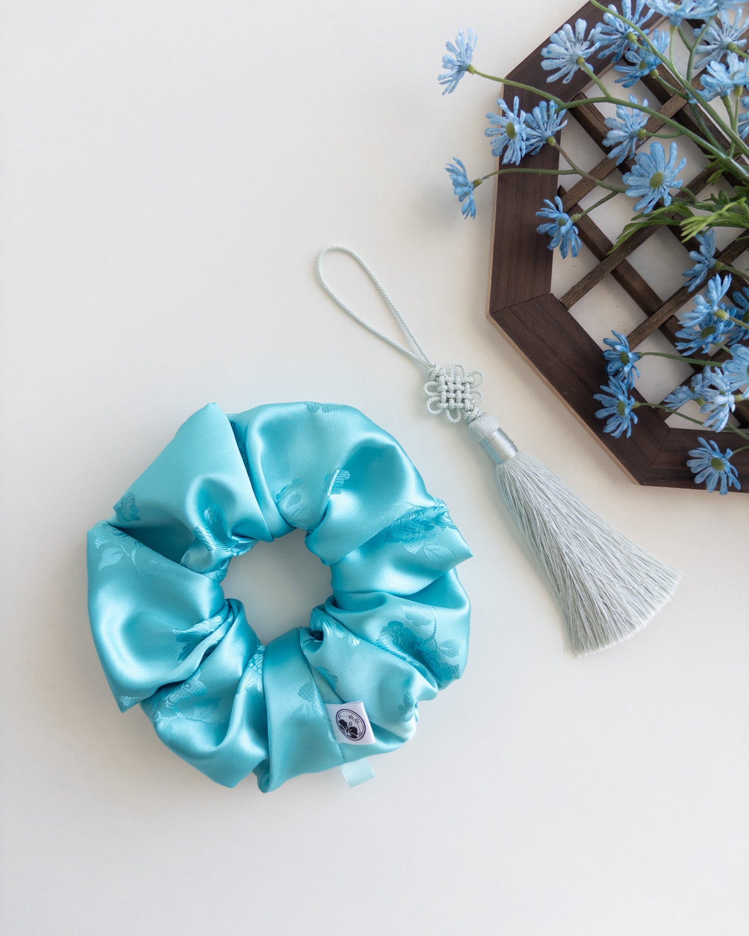 Ocean Hanbok Scrunchie with Norigae